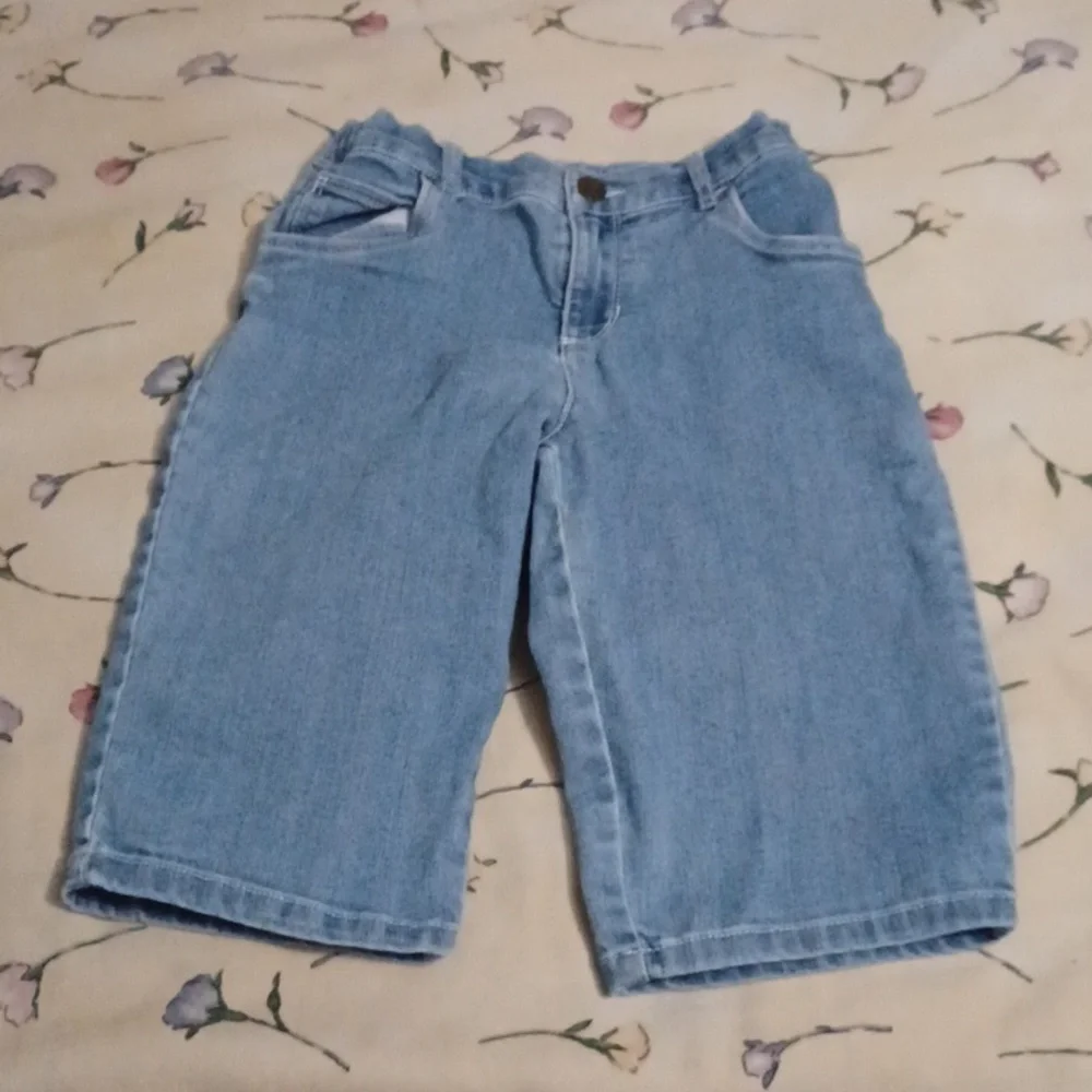 Bundle Of 4 Shorts And 2 Pajamas Sets For Boys Size 8 - Picture 8 of 16